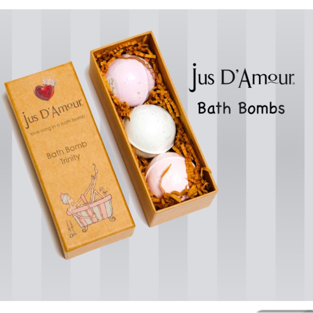 Jus D’Amour Bath Bomb Trinity